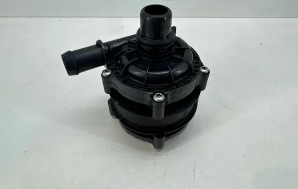 Volvo XC40 Electric auxiliary coolant/water pump 32222737