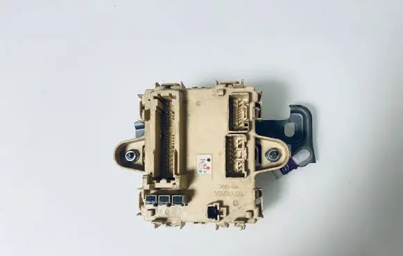 Lexus RX 330 - 350 - 400H Other control units/modules