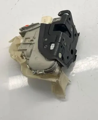 Audi A4 S4 B8 8K Front door lock 8J1837015C