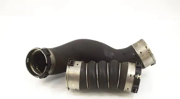 BMW 5 F10 F11 Intercooler hose/pipe 8516509 8513451 11618516509