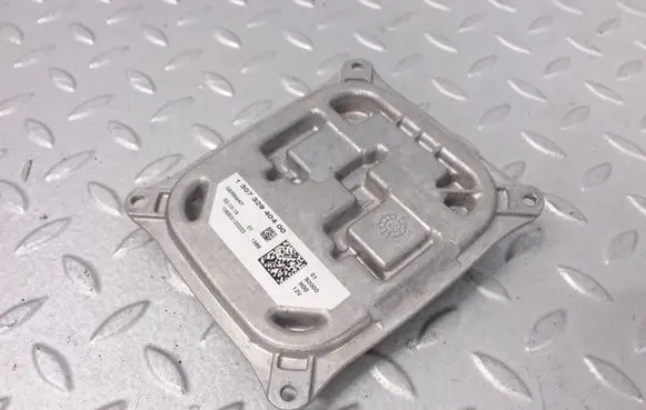 Peugeot 308 Headlight ballast module Xenon 130732940400