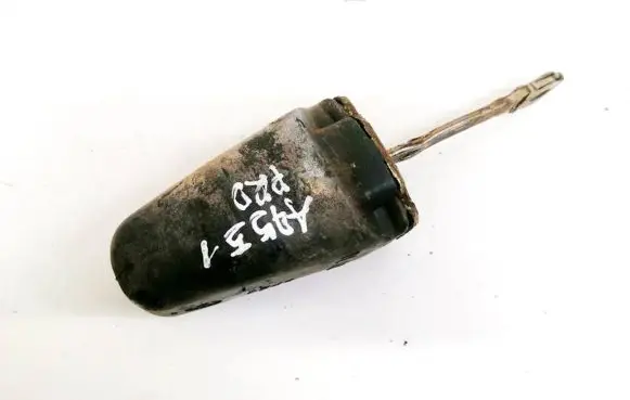 Volkswagen PASSAT B4 Front door check strap stopper 3A0837323