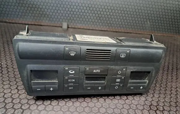 Audi A6 S6 C5 4B Climate control unit 4B0820043F 5HB00760404