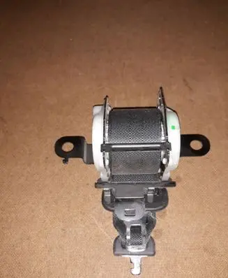 Nissan Murano Z51 Middle seatbelt (rear) N1996