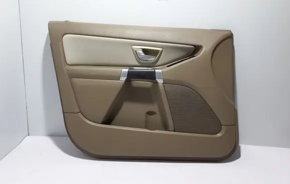 Volvo XC90 Front door card panel trim 39995414