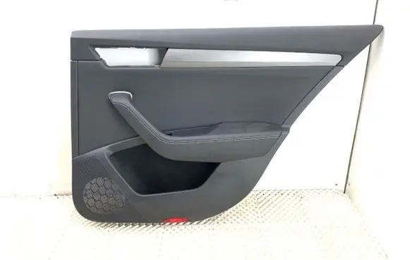 Skoda Superb B8 (3V) Coupe rear side trim panel 3V9867024CK