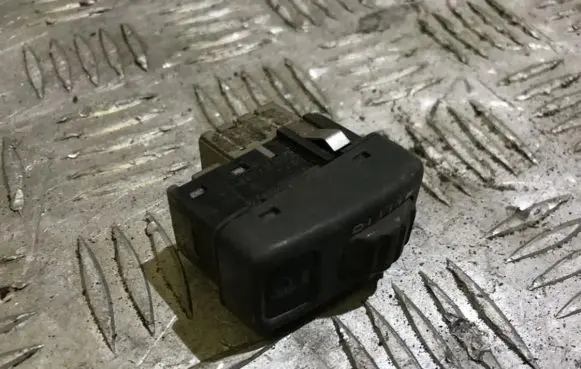 Volvo S70 V70 V70 XC Headlight level height control switch 4970
