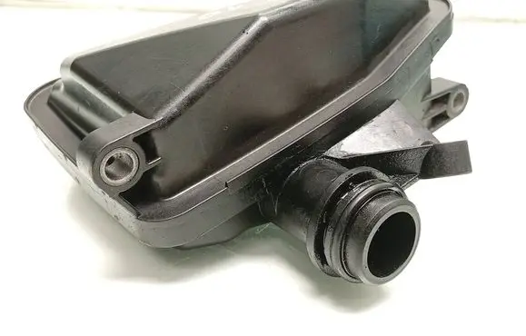Mercedes-Benz ML W164 Intake resonator A6421400087