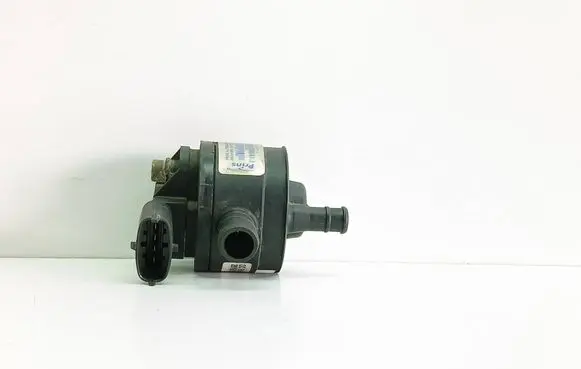 Audi A4 S4 B5 8D Air pressure sensor 0281002576 0810293E12816