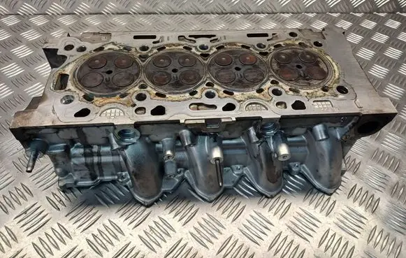 Mazda 3 I Engine head 9655911480