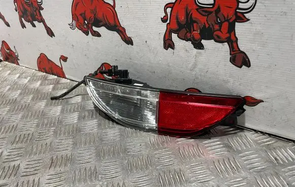 Lancia Ypsilon Reverse light 00517180110 02013599900000 20135999000000016