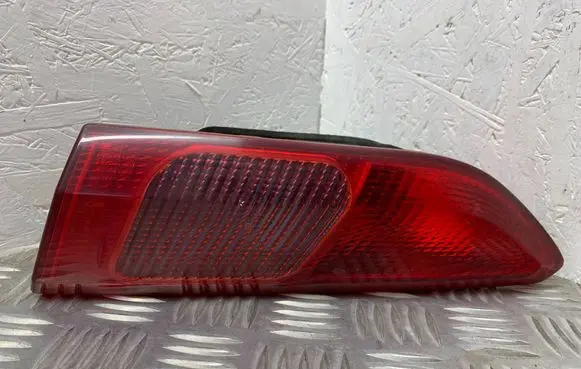 Alfa Romeo 156 Tailgate rear/tail lights