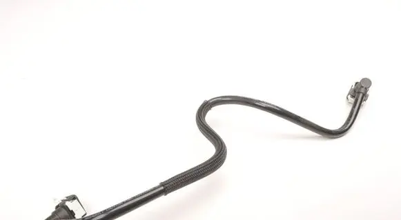 Volvo XC40 Engine coolant pipe/hose 32242011