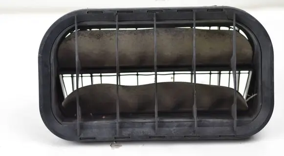 Audi A6 S6 C4 4A Quarter panel pressure vent 4A0819181