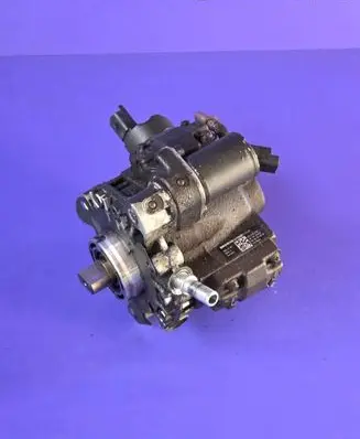 Peugeot 307 Fuel injection high pressure pump 9658193980