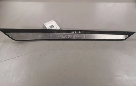 Peugeot 607 Rear sill trim cover 9629149377
