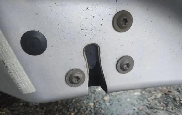 Chrysler Sebring (ST-22 - JR) Rear door lock