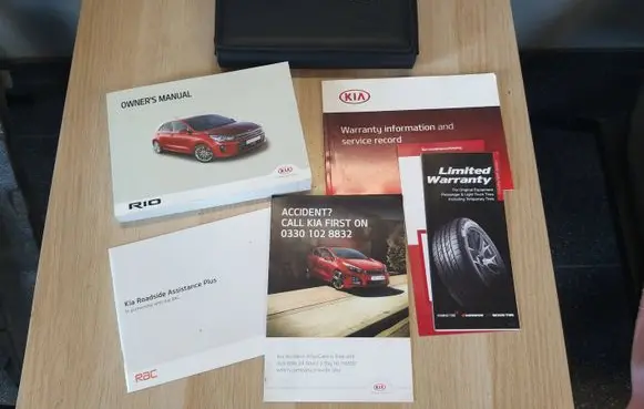 KIA Rio Owners service history hand book