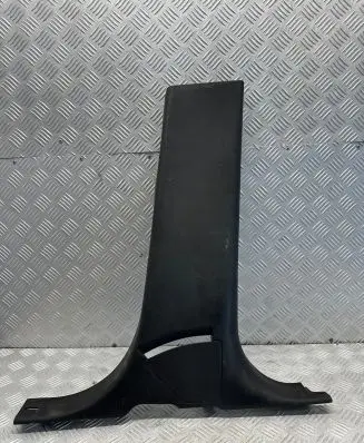 (B) pillar trim (bottom)