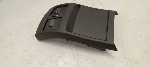 Mercedes-Benz A W176 Rear air vent grill A1766801050 A2468300502