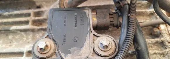 Mercedes-Benz B W245 Oil level sensor a0051539428