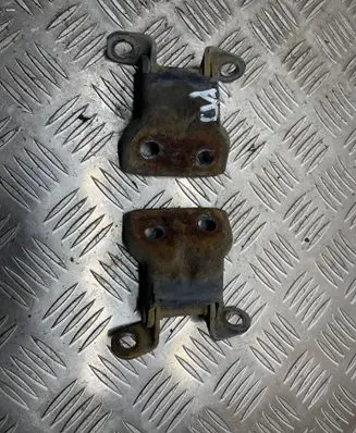 Daihatsu Rocky Front door hinges set 