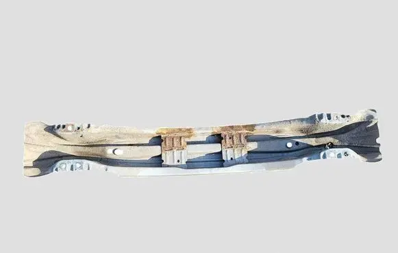 Volvo V40 Rear beam