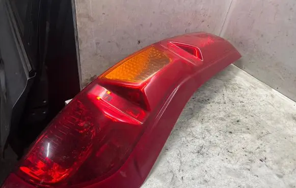 Rear/tail lights