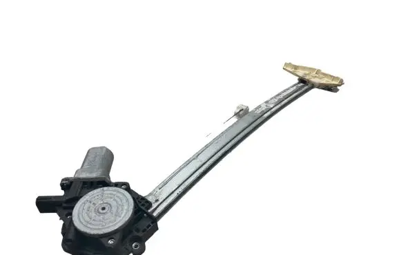 Honda CR-V Front door window regulator with motor CM011980