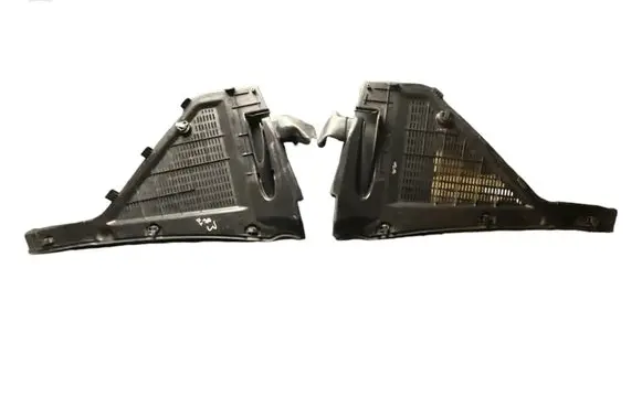 BMW X5 E70 Wiper trim 10834110