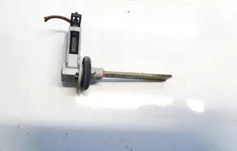 Volkswagen PASSAT B6 Interior temperature sensor 4b0820539