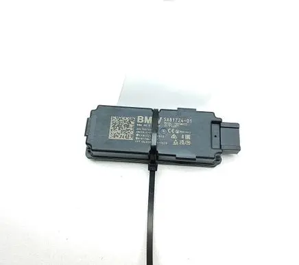 BMW X6 G06 Keyless system antenna 5A81724 A3C10274409