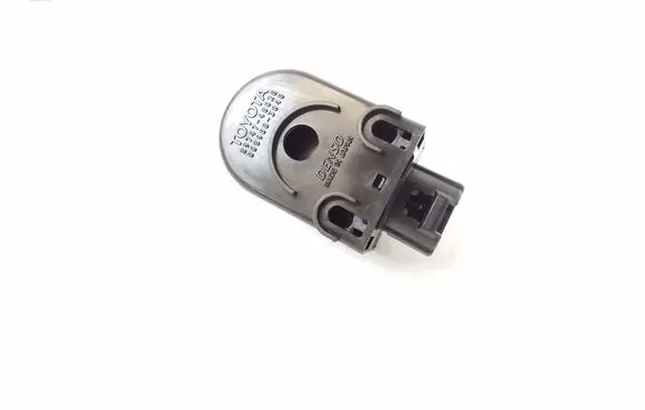 Lexus LS 460 - 600H Other relay 8974748020