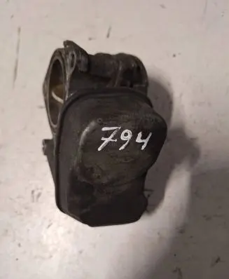 Volkswagen PASSAT B6 Throttle valve 03G128063B