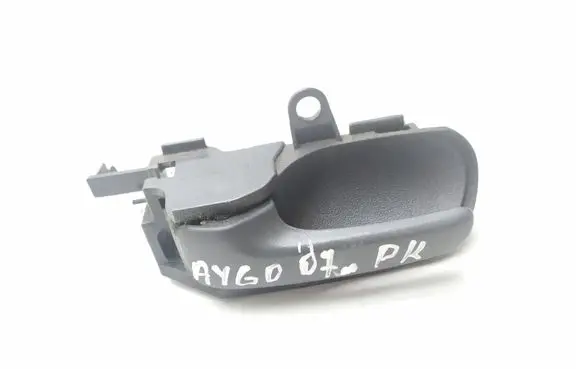 Toyota Aygo AB10 Front door interior handle
