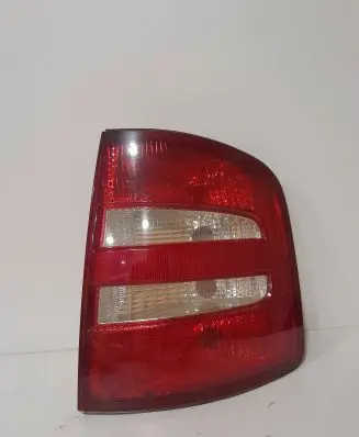 Skoda Fabia Mk1 (6Y) Rear/tail lights 6Y9945112B 6Y9945096B