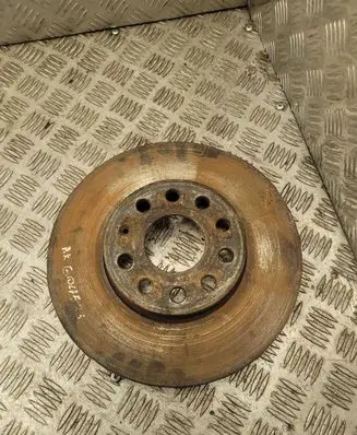 Volkswagen Golf V Front brake disc