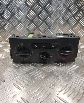 Peugeot 207 Climate control unit 69910004 102080FN
