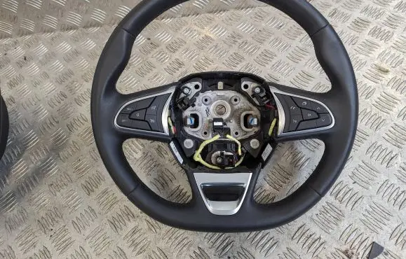Renault Talisman Steering wheel 484001444R