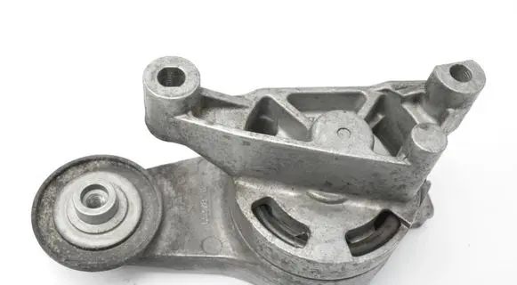 Volkswagen PASSAT B6 Timing belt/chain tensioner 03C903315