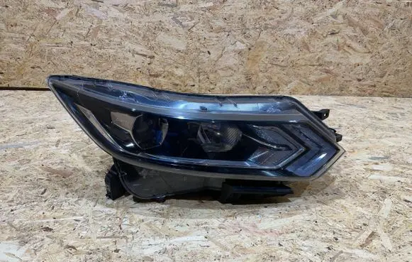 Nissan Qashqai Headlight/headlamp KOITO-100-19009 S2501R028