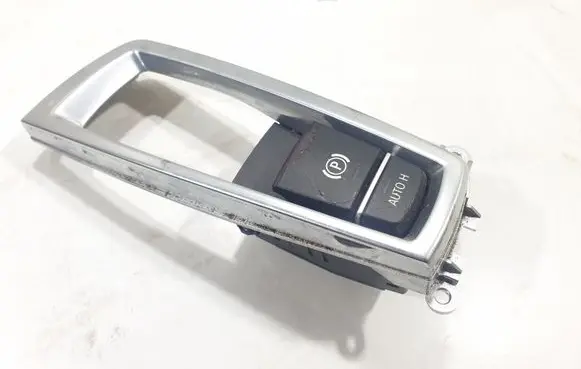 BMW 5 F10 F11 Hand parking brake switch 9217594