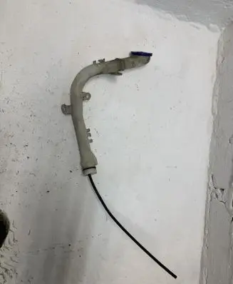 Honda Civic Window washer liquid tank fill tube 