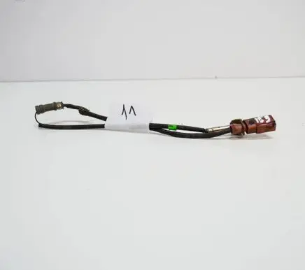Volkswagen PASSAT B7 Oil temperature sensor 03L906088CJ