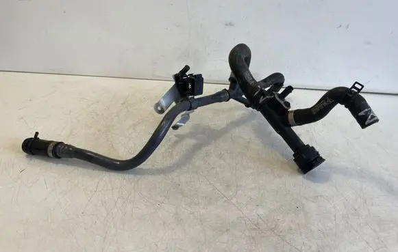 Porsche Taycan 9J1 Engine coolant pipe/hose 9J1121070B 9J1121070A