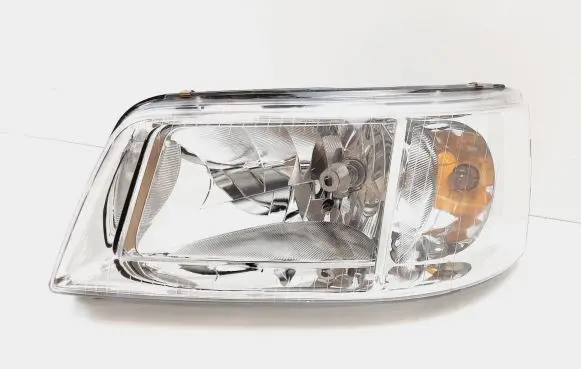 Volkswagen Transporter - Caravelle T5 Headlight/headlamp 20A468B