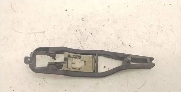 BMW 3 E46 Front door exterior handle/bracket 8216122