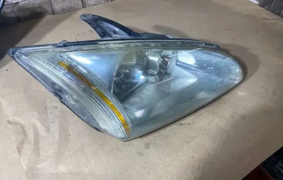 Ford Focus Headlight/headlamp 4M5113W029AD 10178