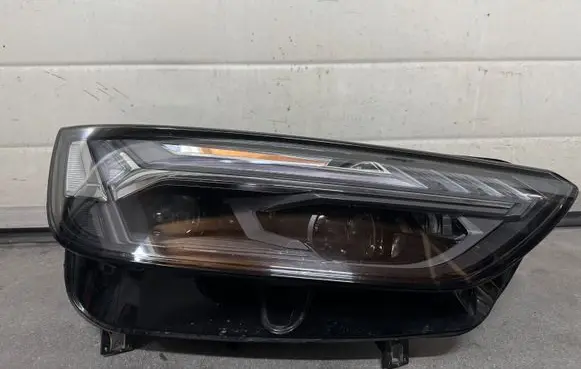 Audi Q5 SQ5 FY Headlight/headlamp 80A941036E