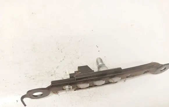 Toyota RAV 4 (XA30) Seat belt adjustment rail